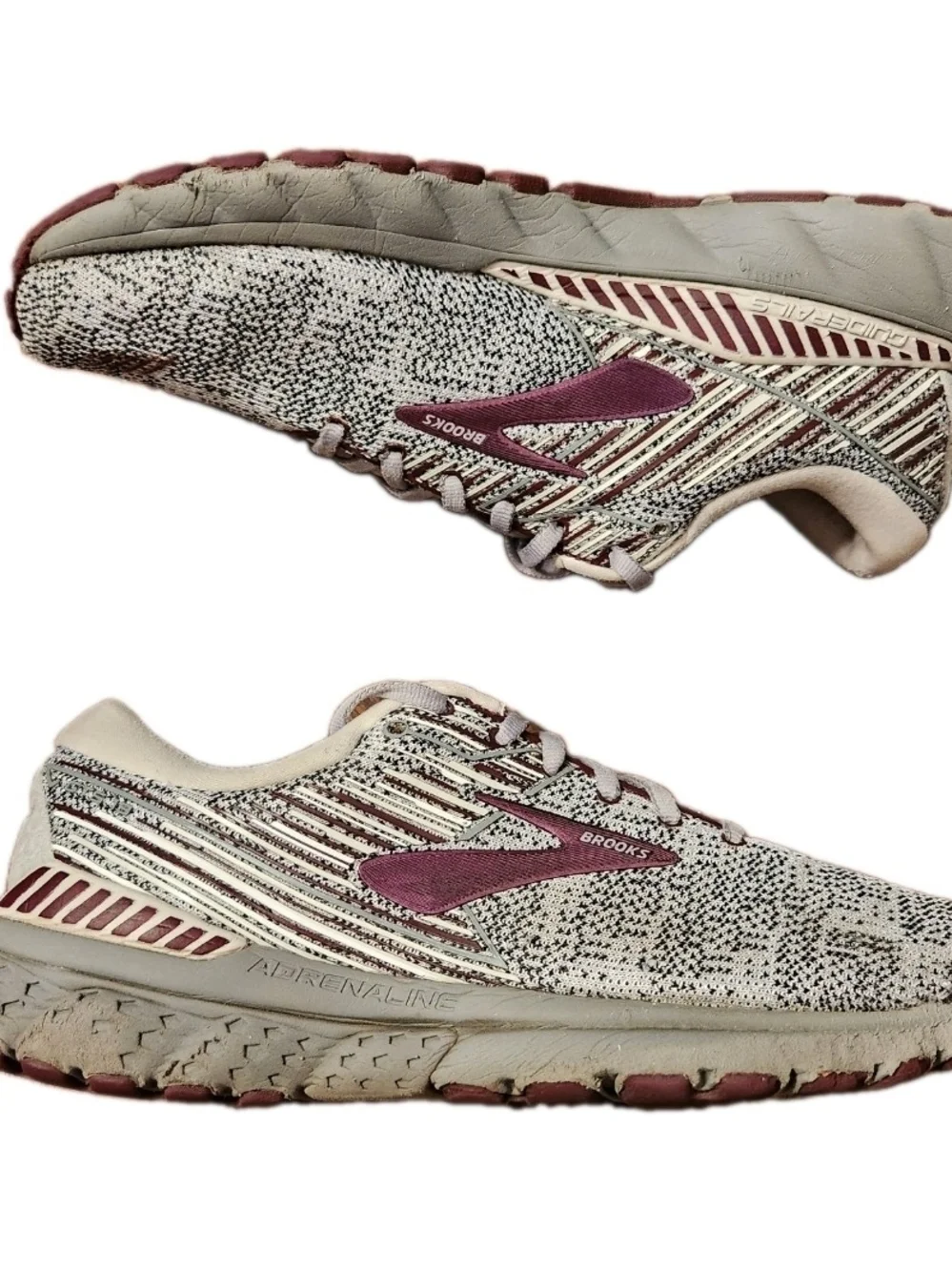 Brooks Women's Size 9.5 Adrenaline 19 Athletic Shoes Performance Sneakers Run